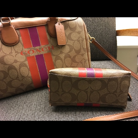 Shoulder bag with make up bag - Picture 2 of 6